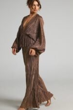Betty V-neck Plisse Set - Image 2