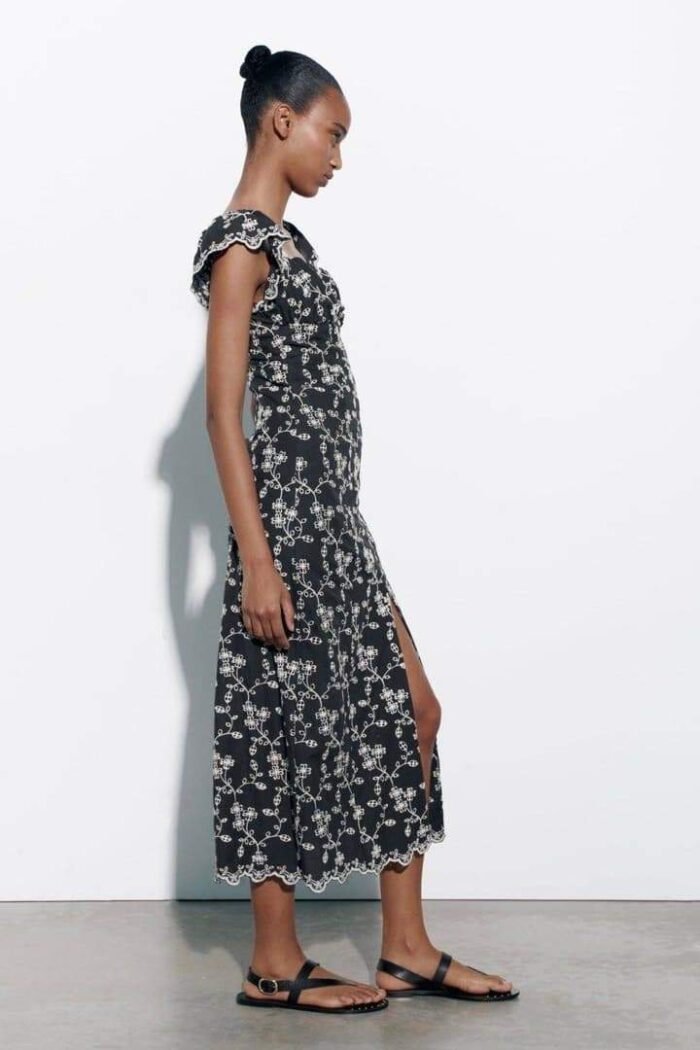 Eve Embroidered Sweetheart Midi Dress - Image 4