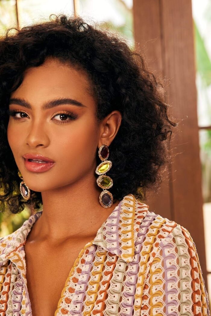 Retro Frame Gem Pendant Earrings - Image 4