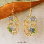 Pressed Flower Earrings - Abstract Face Forget Me Not Flower