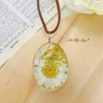 Dried Flower Necklace Double Sided Preserved Flower Daisy Pendant